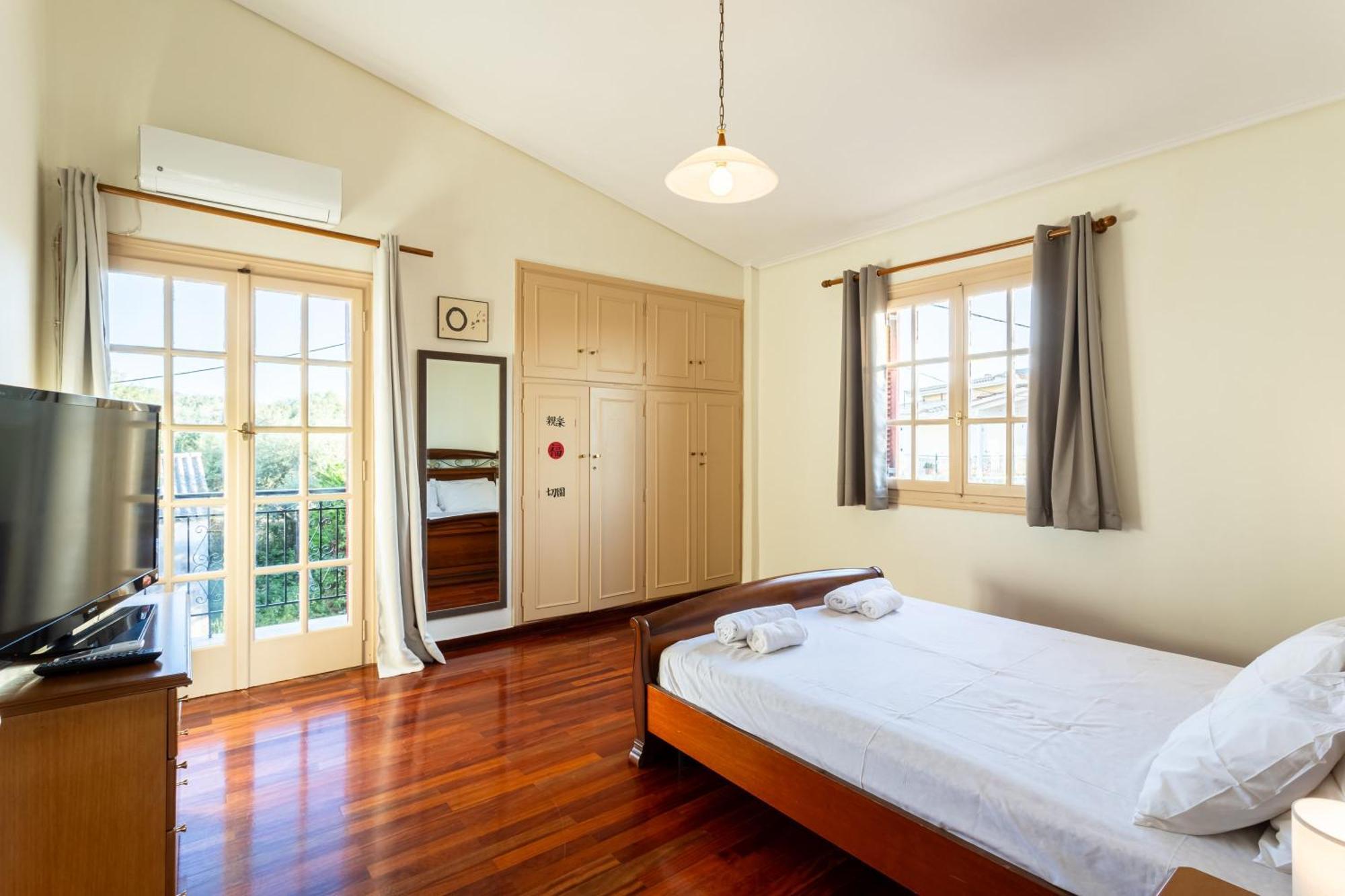Holiday home Avia's Seaside Hideaway With Lush Garden Avia